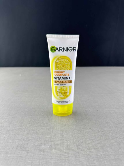 Garnier Bright Complete Vitamin C Face wash